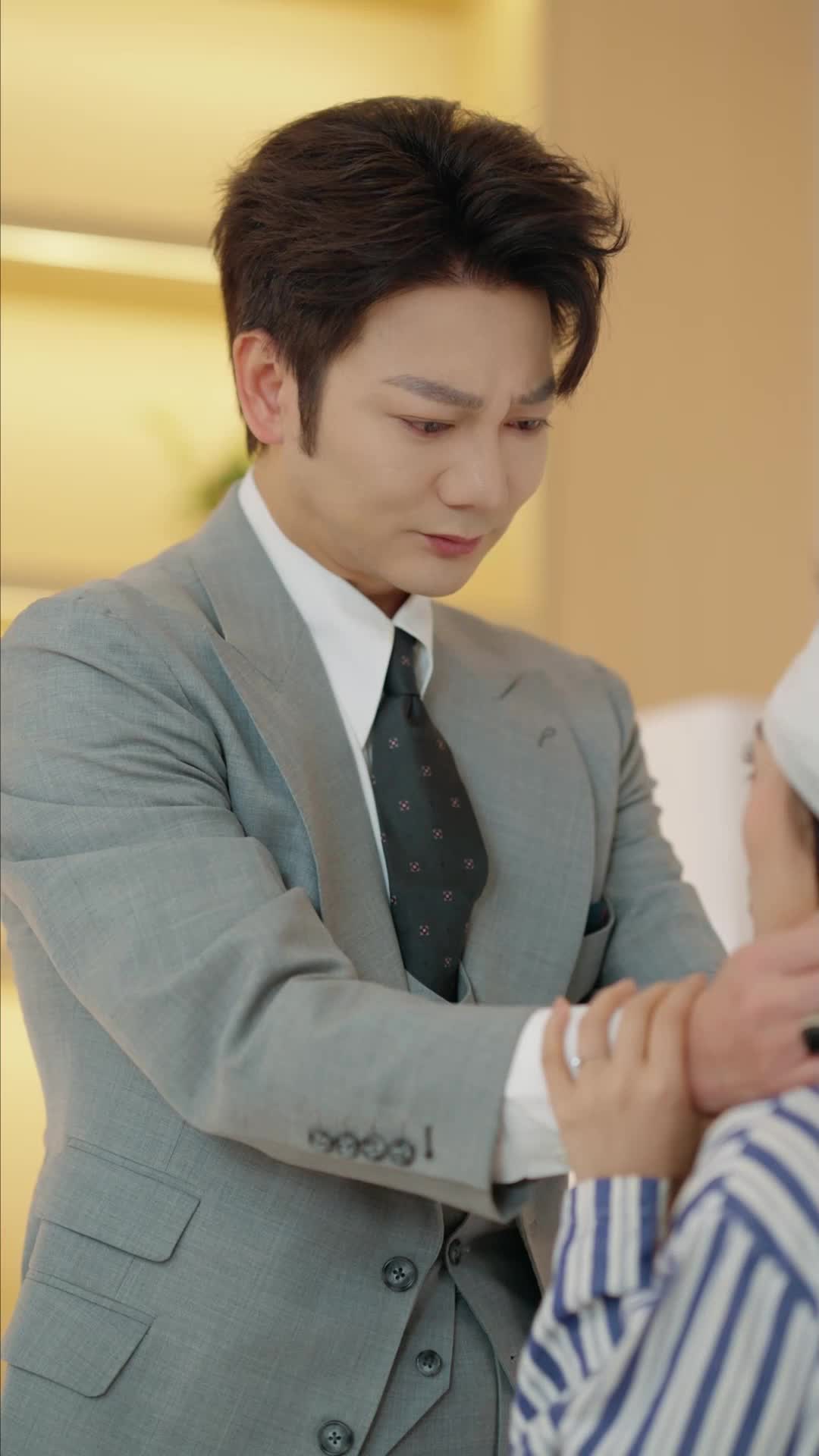 Episode 13 - Oops, You Bullied the Billionaire's Wife